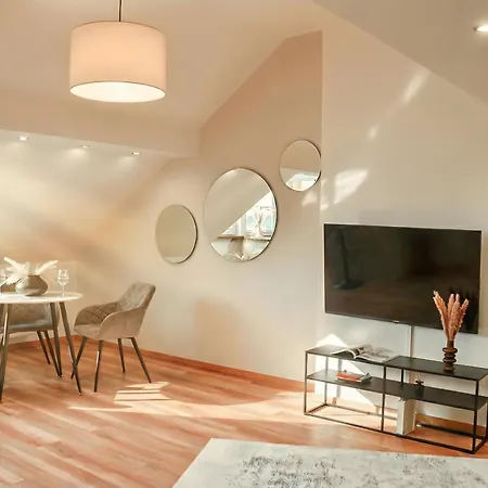 Milpau Bottrop1 - Zentrales, Modernes Design-apartment - Smart Tv, Nespresso, Fuer 4 Personen 公寓 *