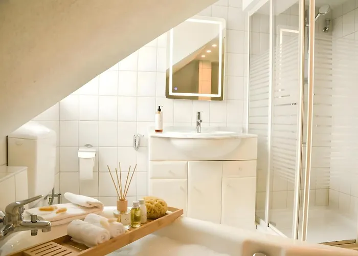 Milpau Bottrop1 - Zentrales, Modernes Design-apartment - Smart Tv, Nespresso, Fuer 4 Personen 博特罗普